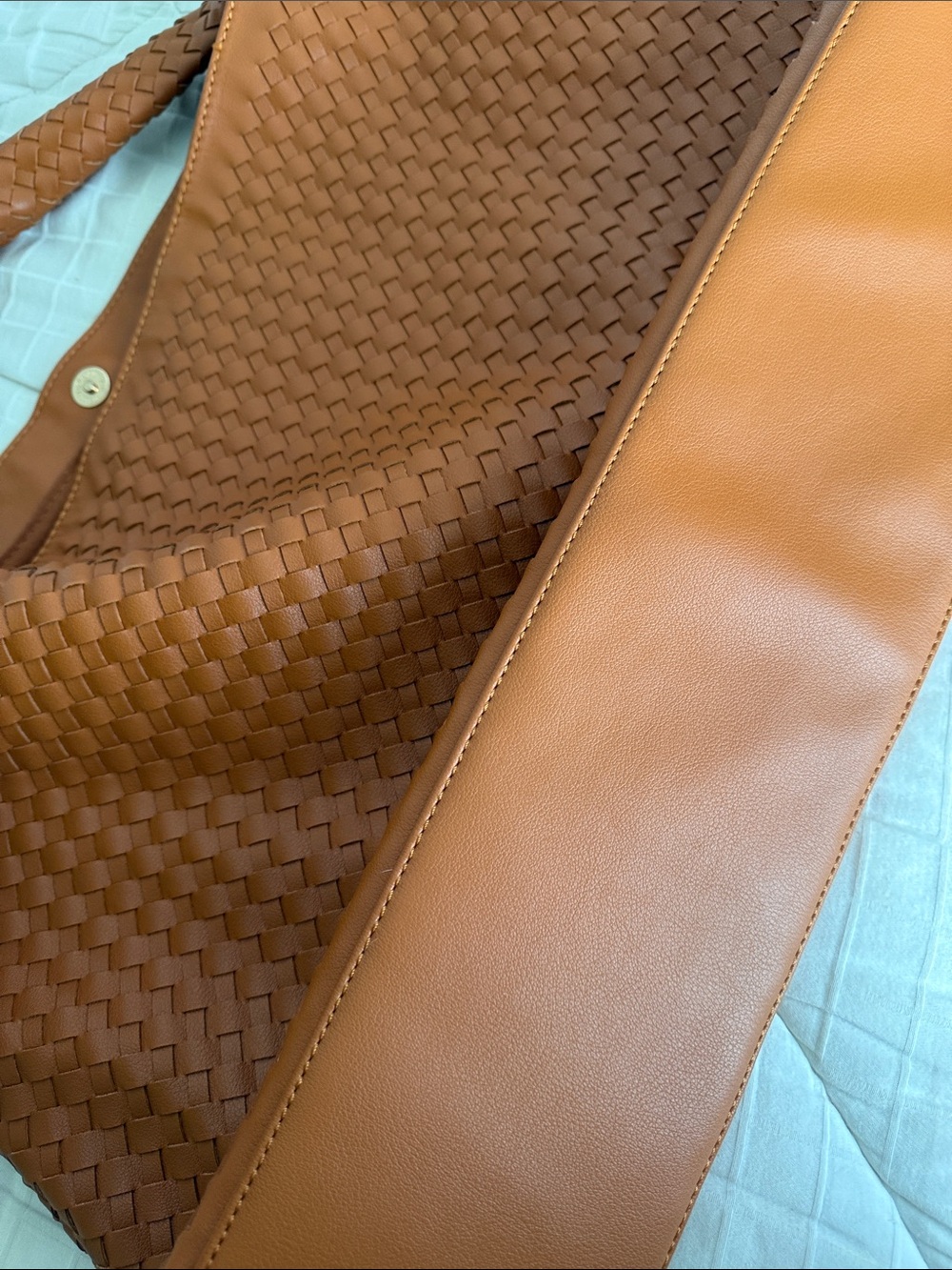 Vegan leather Woven Hobo Shoulder Bag - cognac brown - Picture 4 of 5